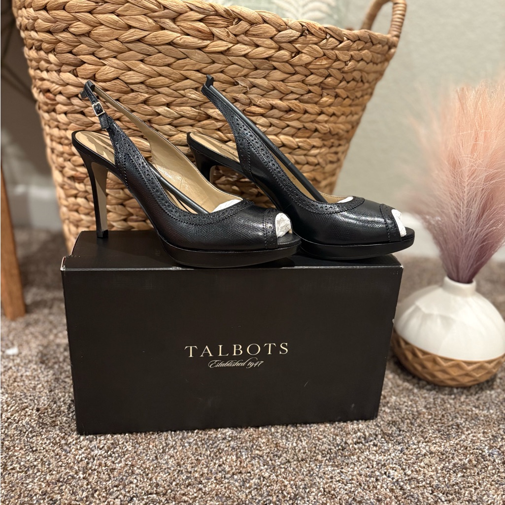 Nwt Talbots Peeptoe Slingback